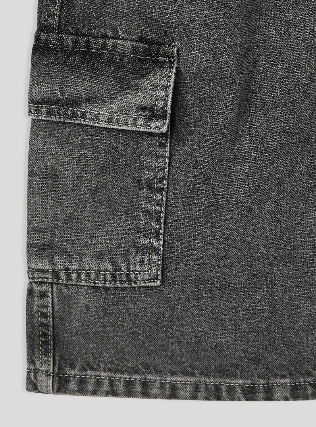 Jeans cargo con coulisse
