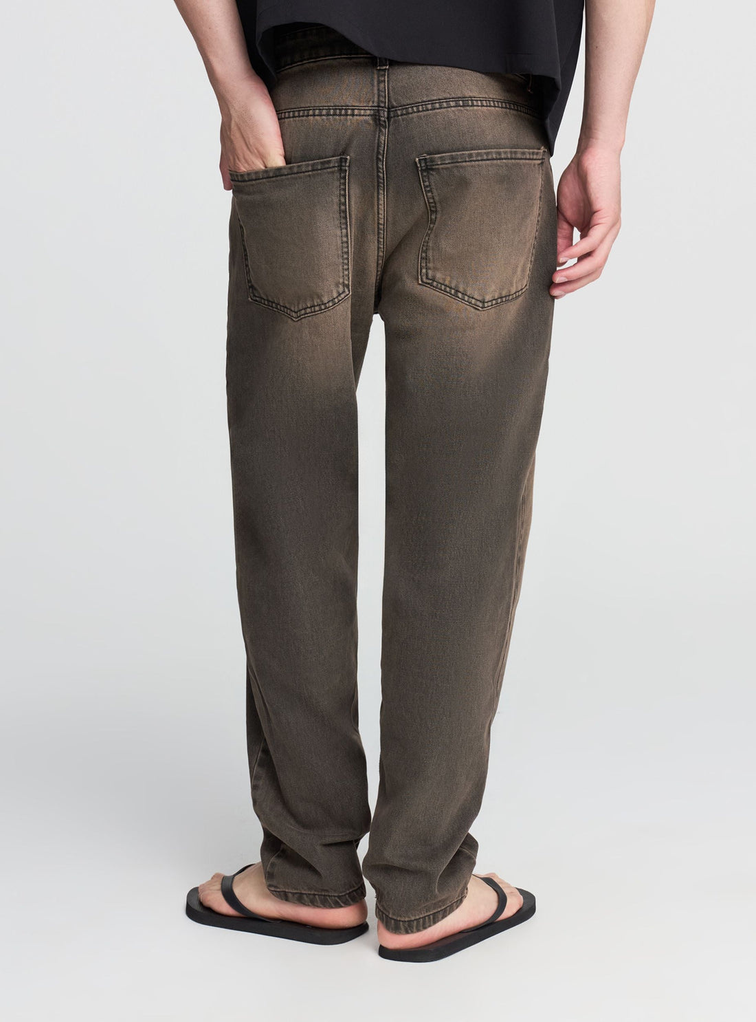 Jeans baggy effetto sovratinto