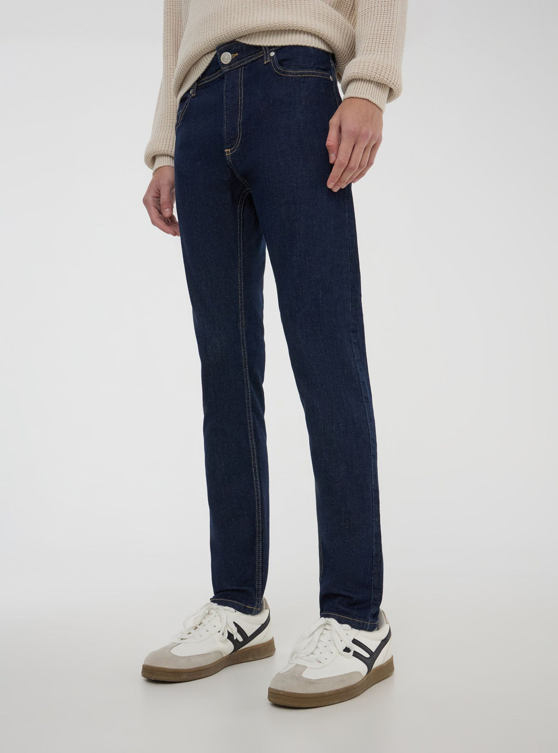 Jeans skinny scuri cinque tasche