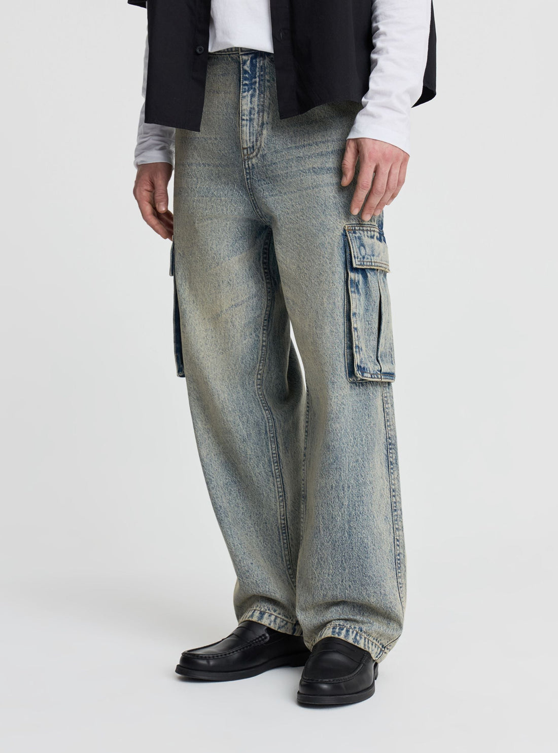 Jeans super baggy cargo a tinta unita