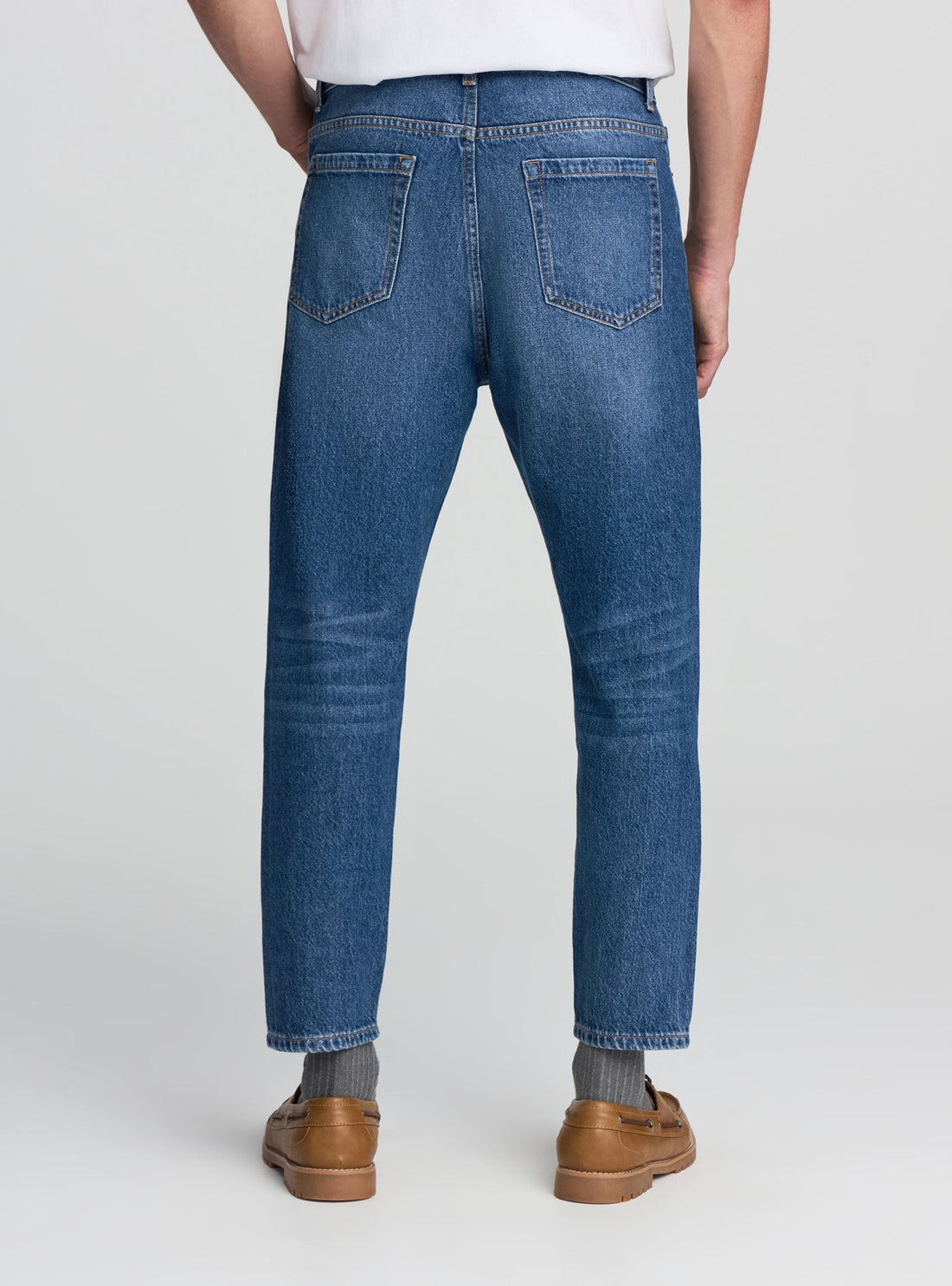 Jeans scuri relaxed fit