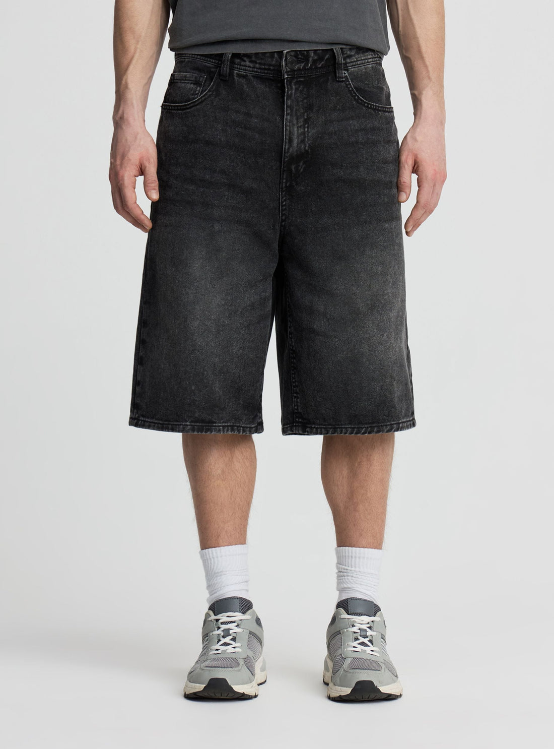 Pantaloncini jeans baggy