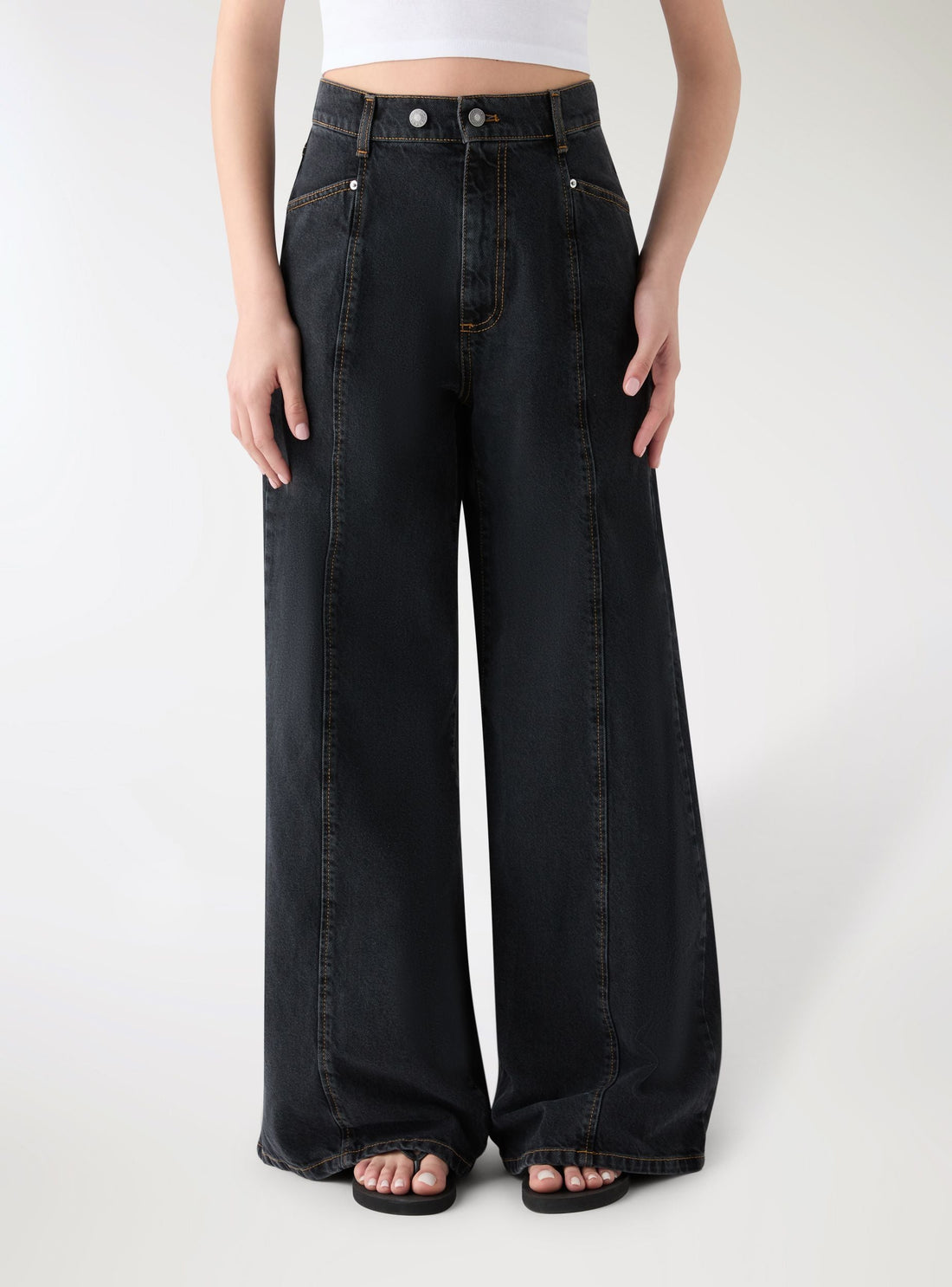 Jeans super wide leg a tinta unita