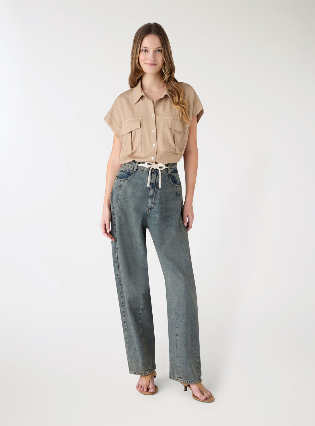 Jeans barrel con coulisse