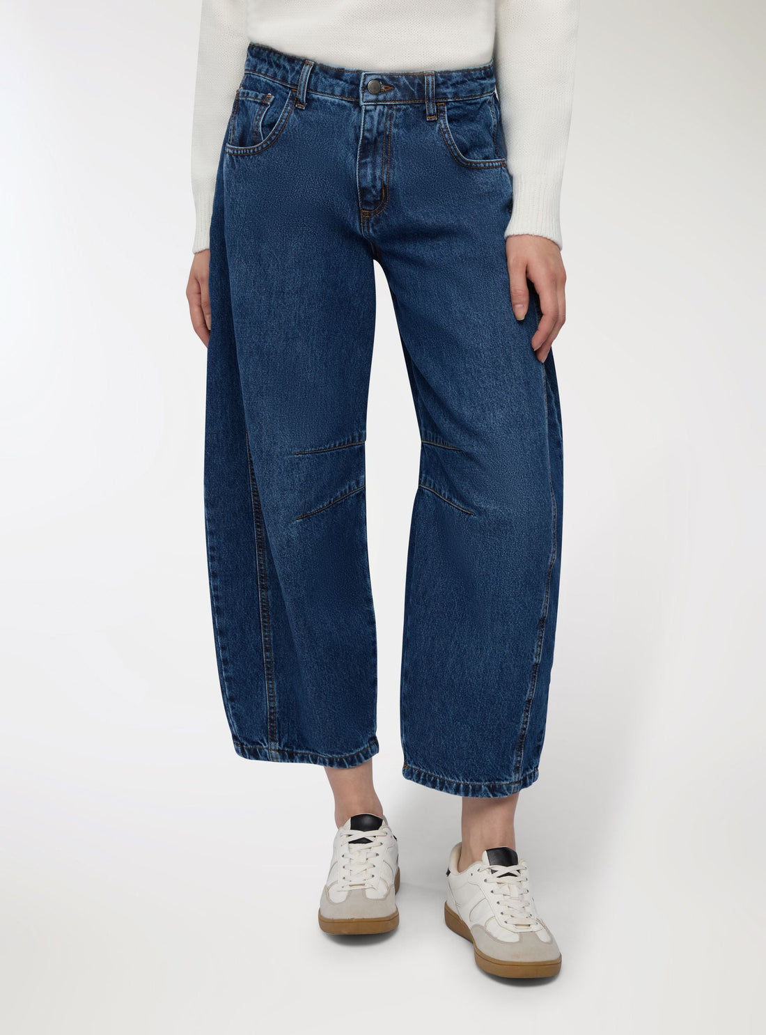 Jeans balloon con cuciture frontali