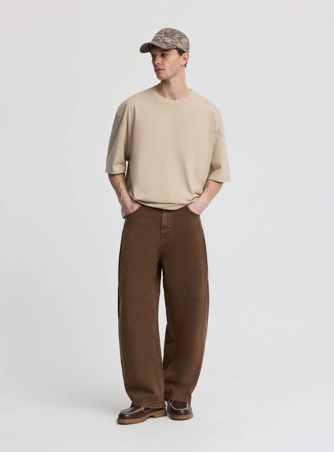 Jeans barrel fit