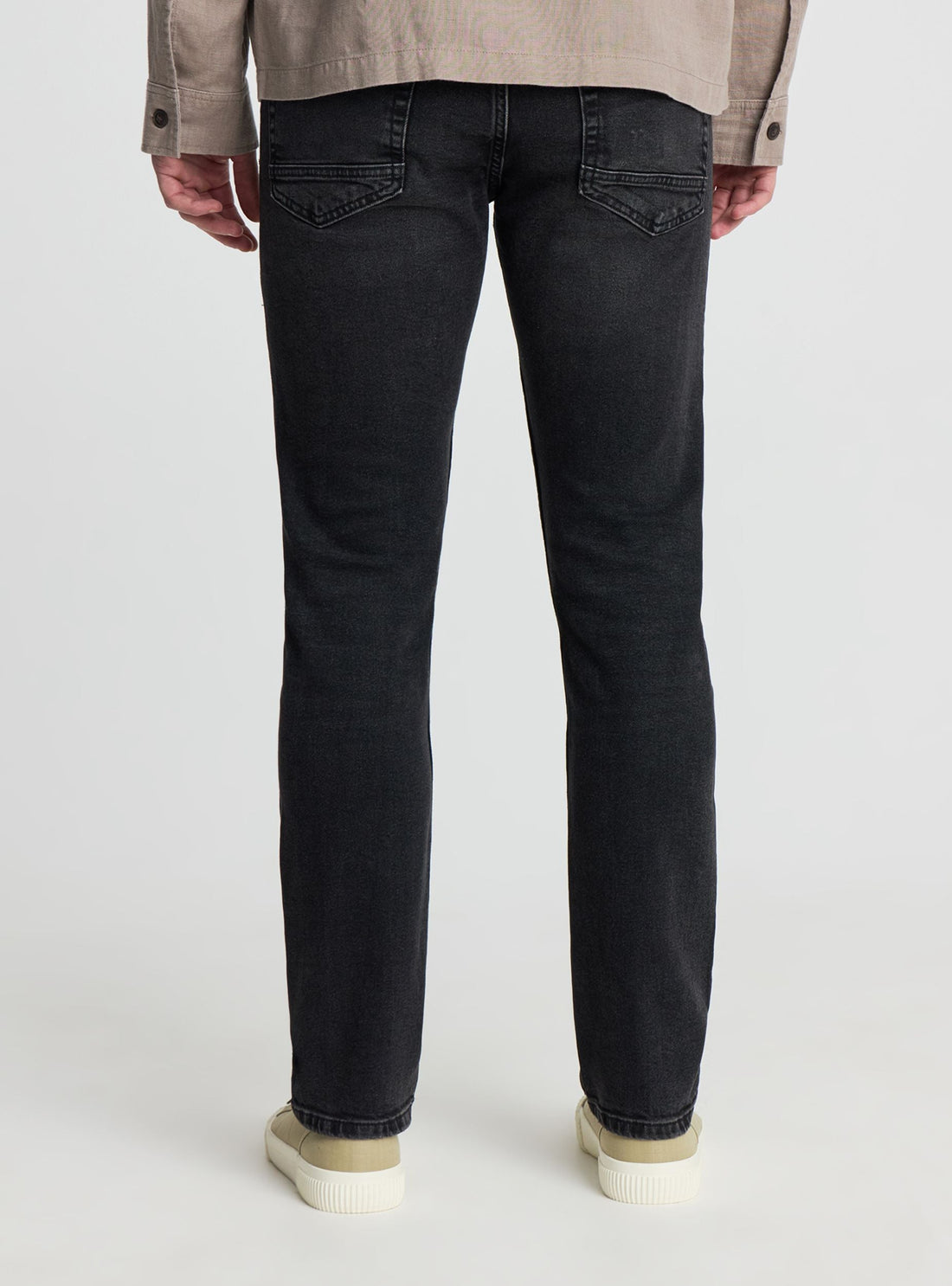 Jeans regular tinta unita