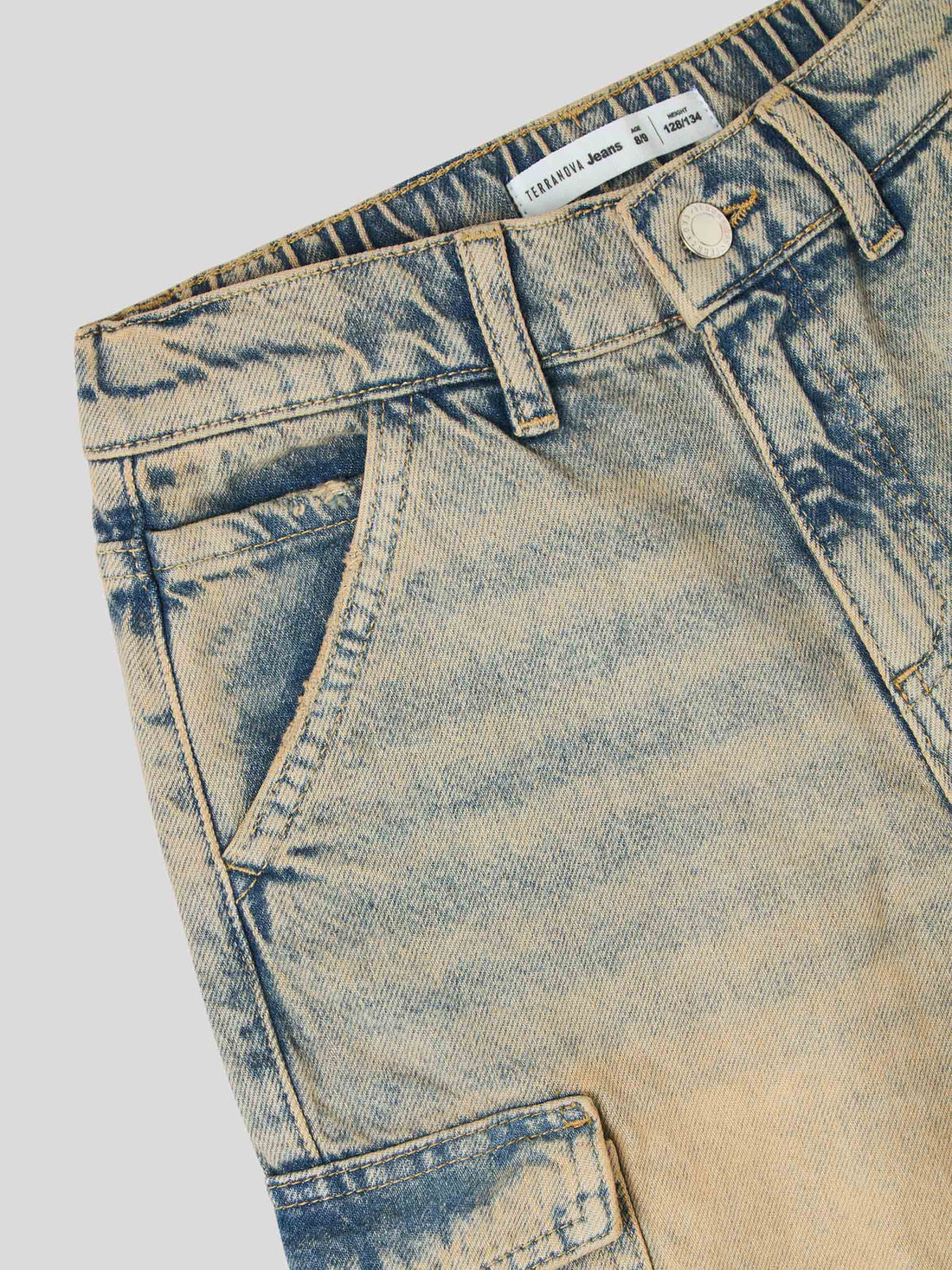 Shorts di jeans cargo tinto