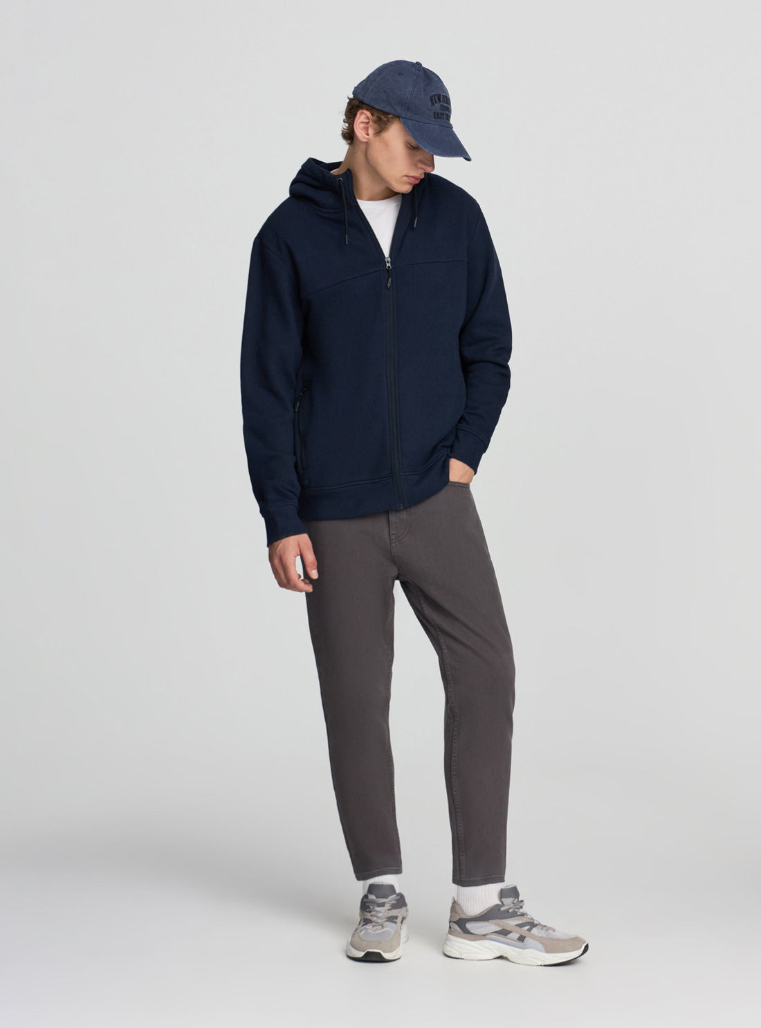 Jeans loose fit a tinta unita