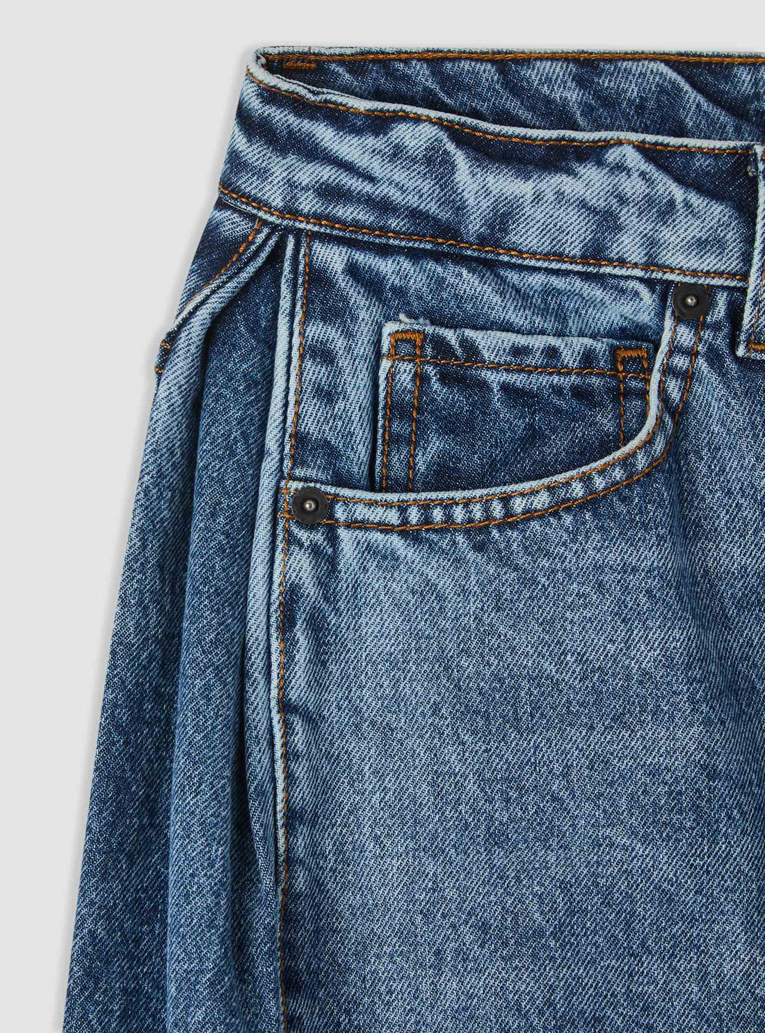 Jeans super wide leg con tagli laterali