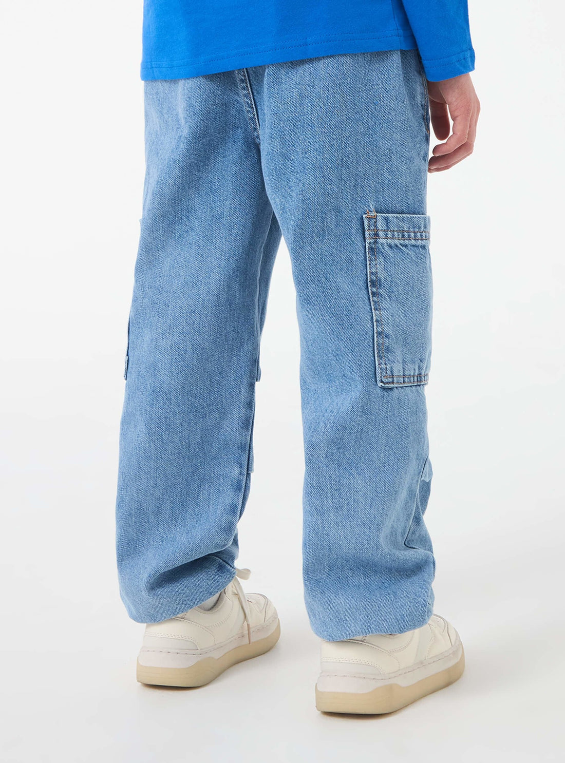 Jeans cargo con coulisse