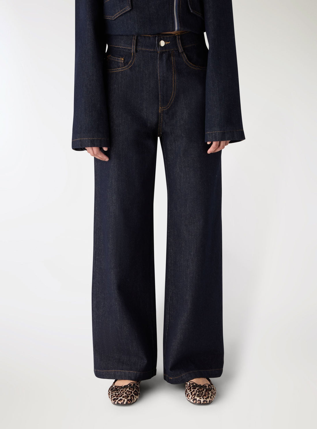 Jeans wide leg a tinta unita