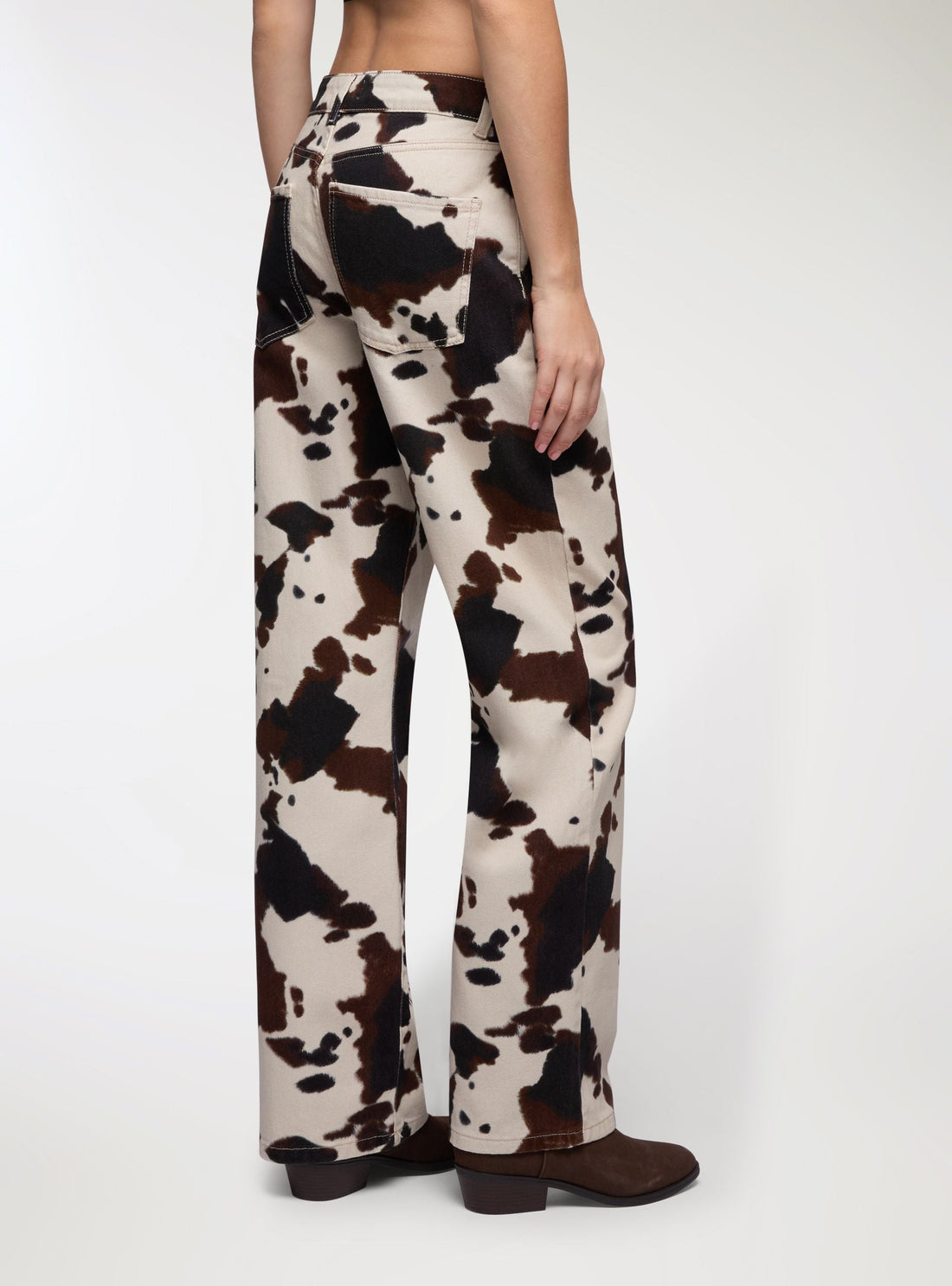 Jeans wide leg con stampa mucca