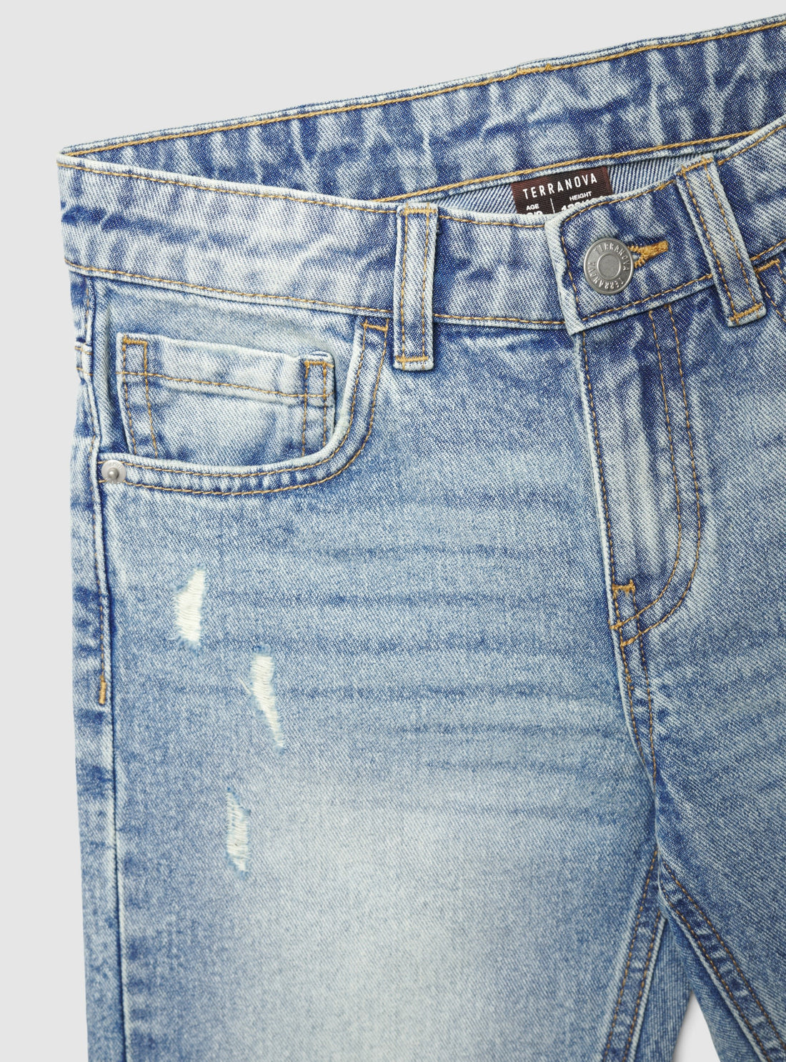 Pantaloncini jeans con strappi