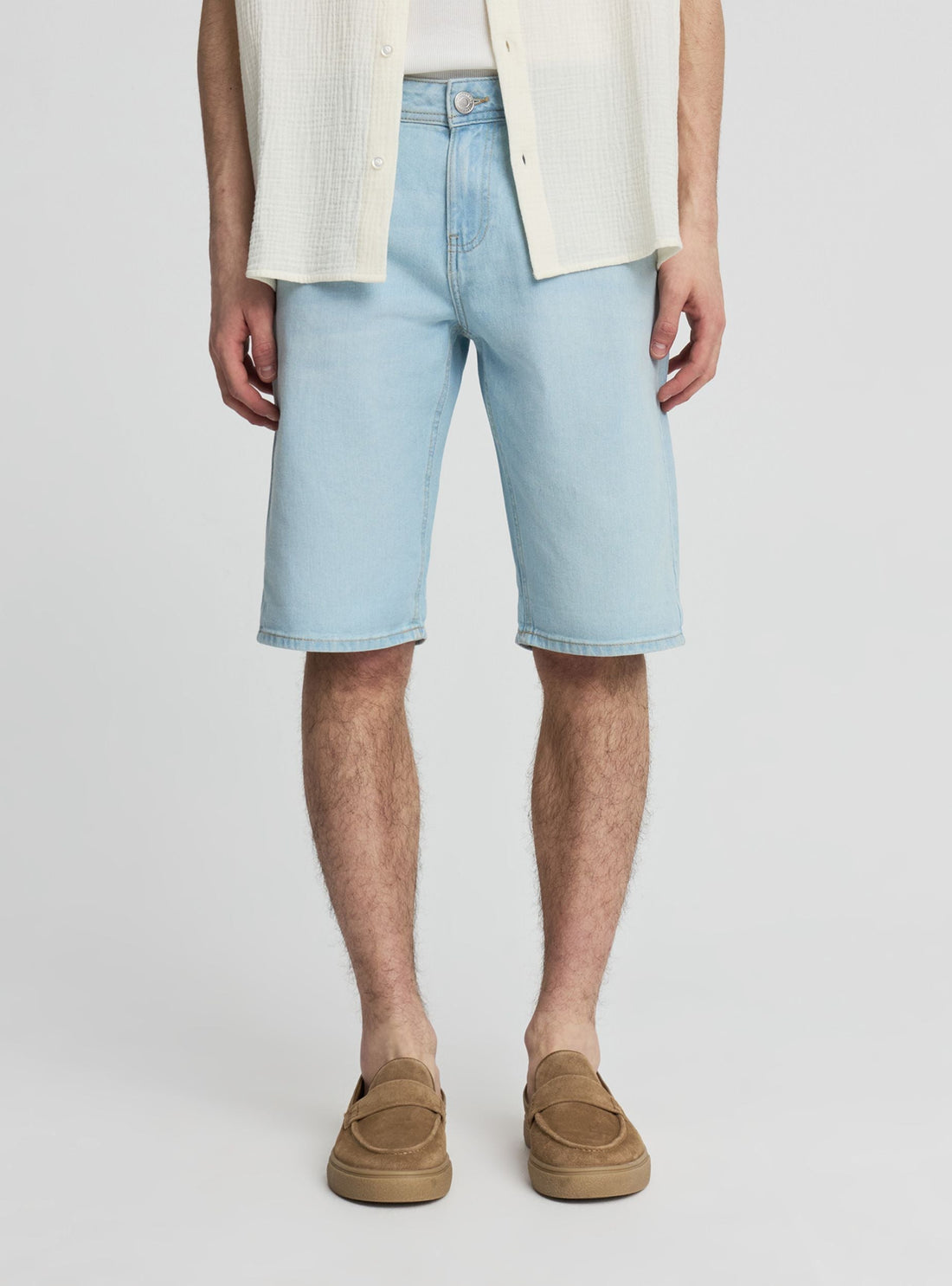 Pantaloncini jeans con risvolto