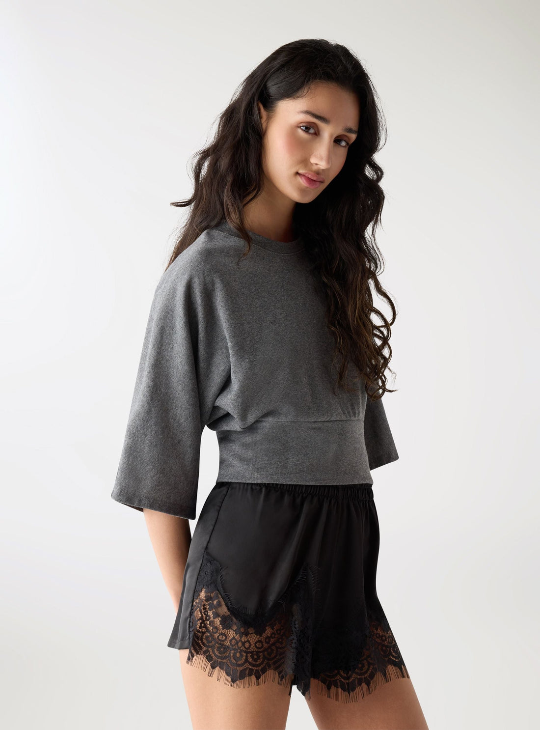 T-shirt over con vita arricciata effetto corsetto