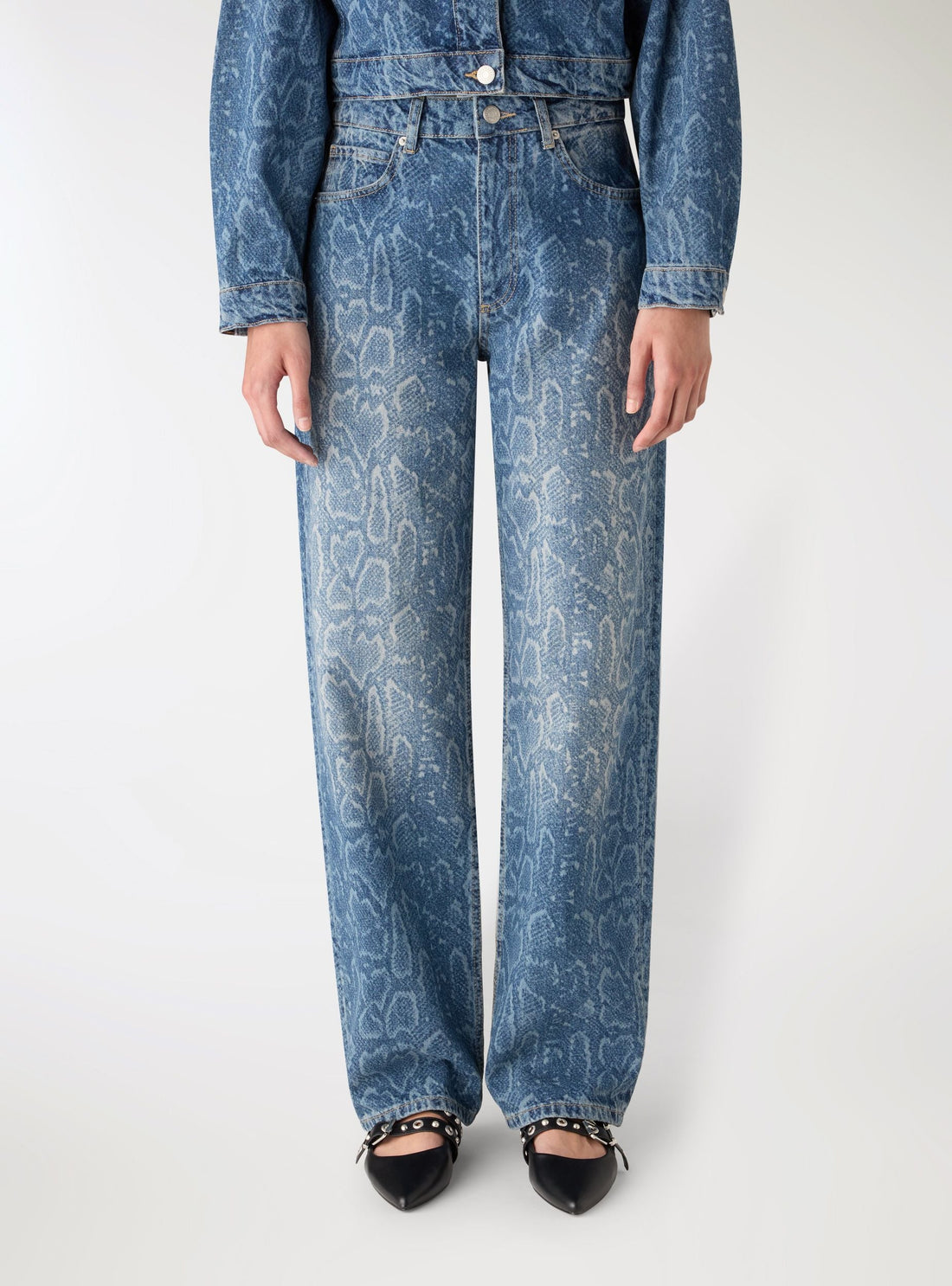 Jeans straight con stampa pitone