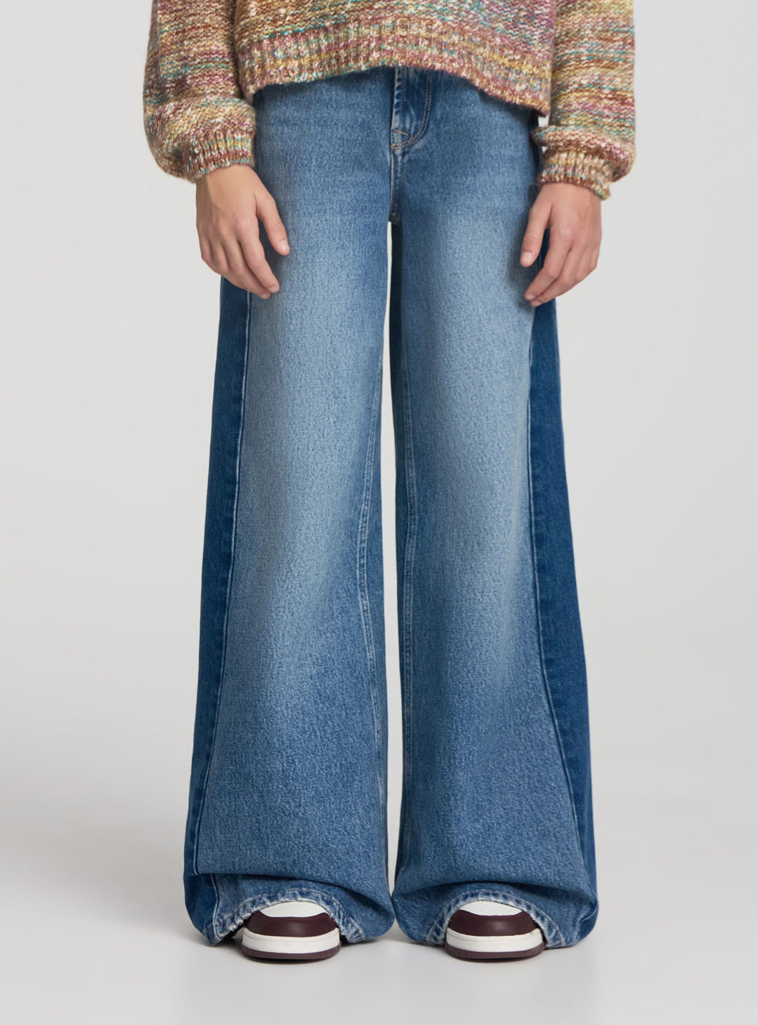 Jeans wide leg con inserti laterali