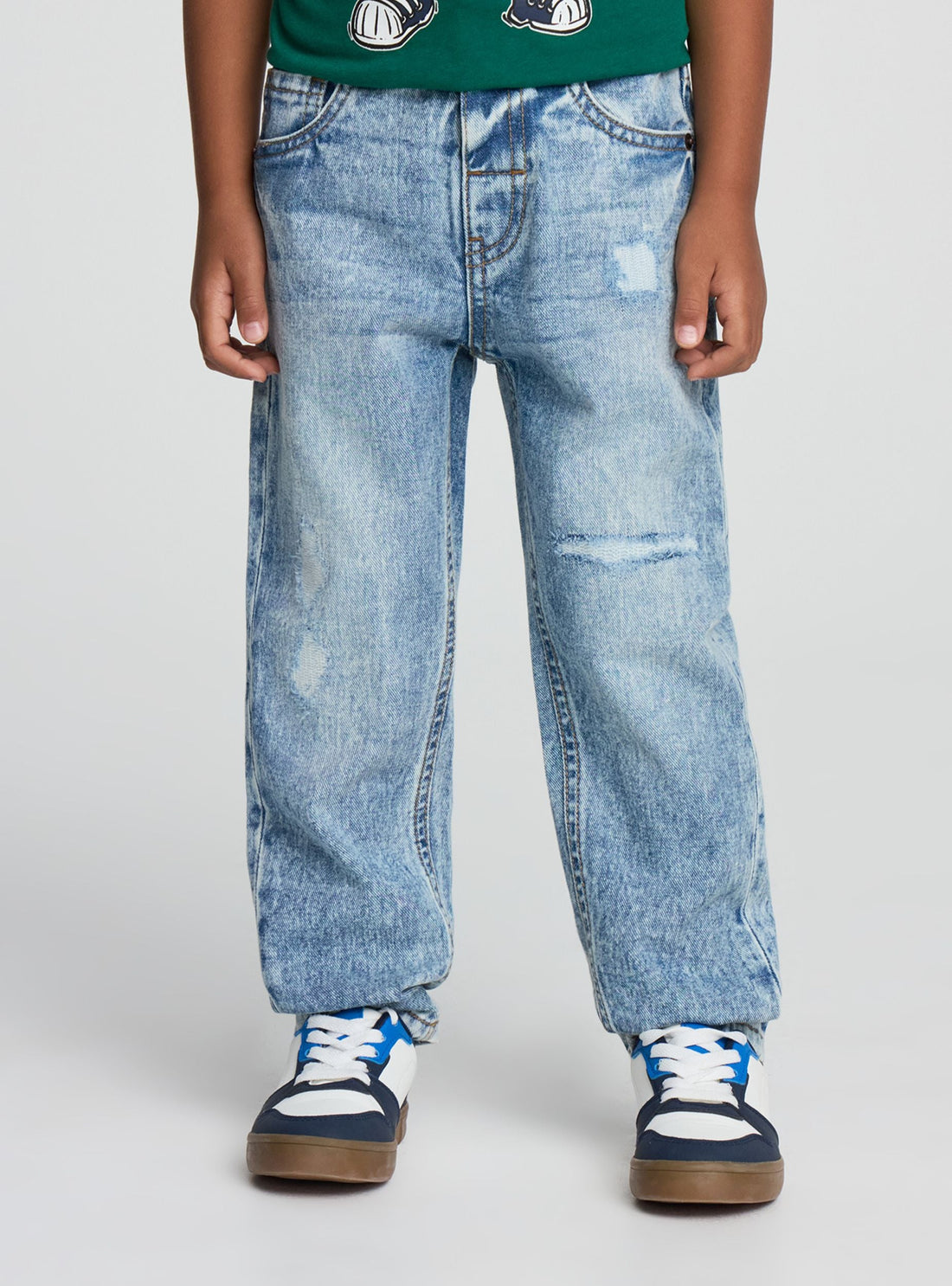 Jeans cinque tasche con strappi