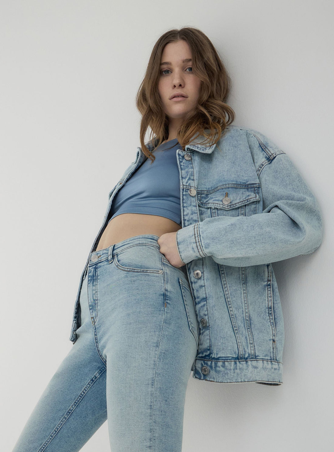 Jeans skinny chiari a vita alta