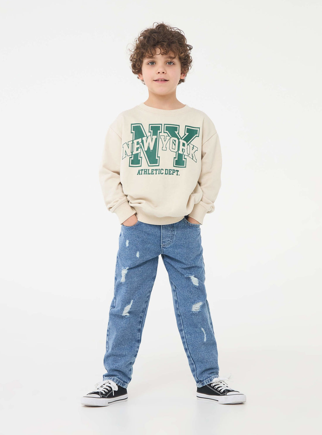 Jeans jogger con strappi