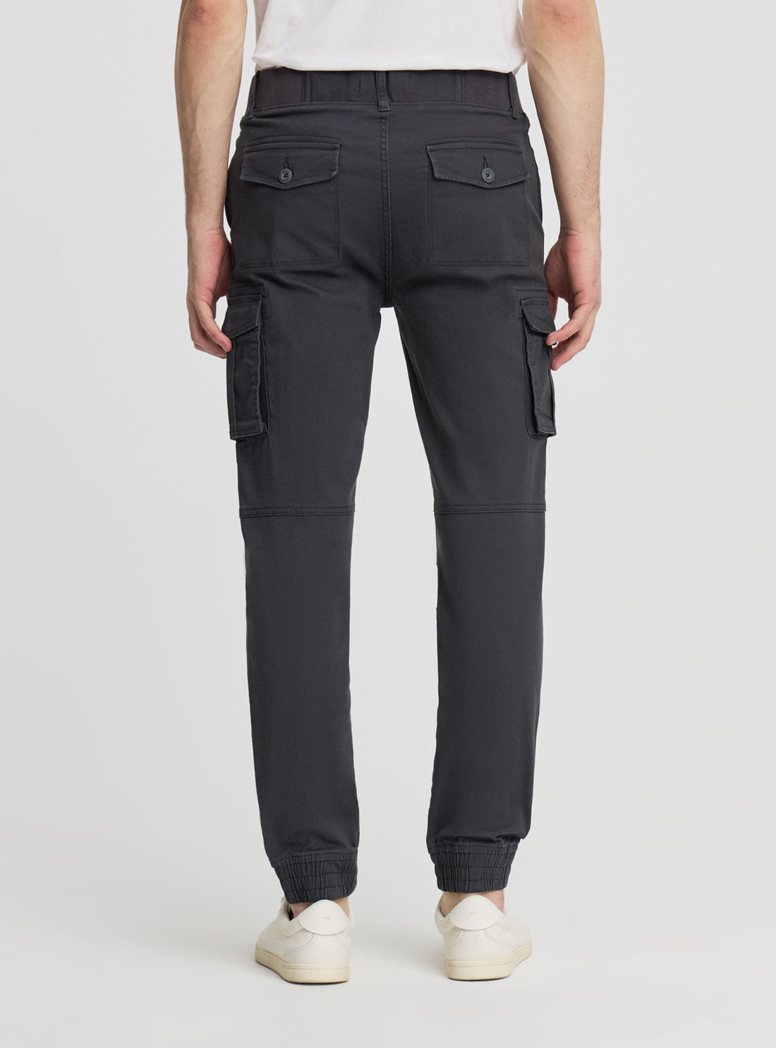 Pantaloni cargo con polsini