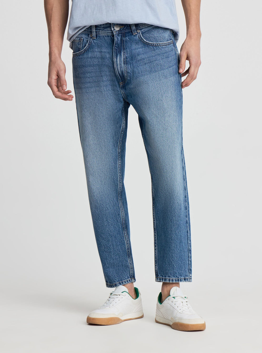 Jeans relaxed fit tinta unita
