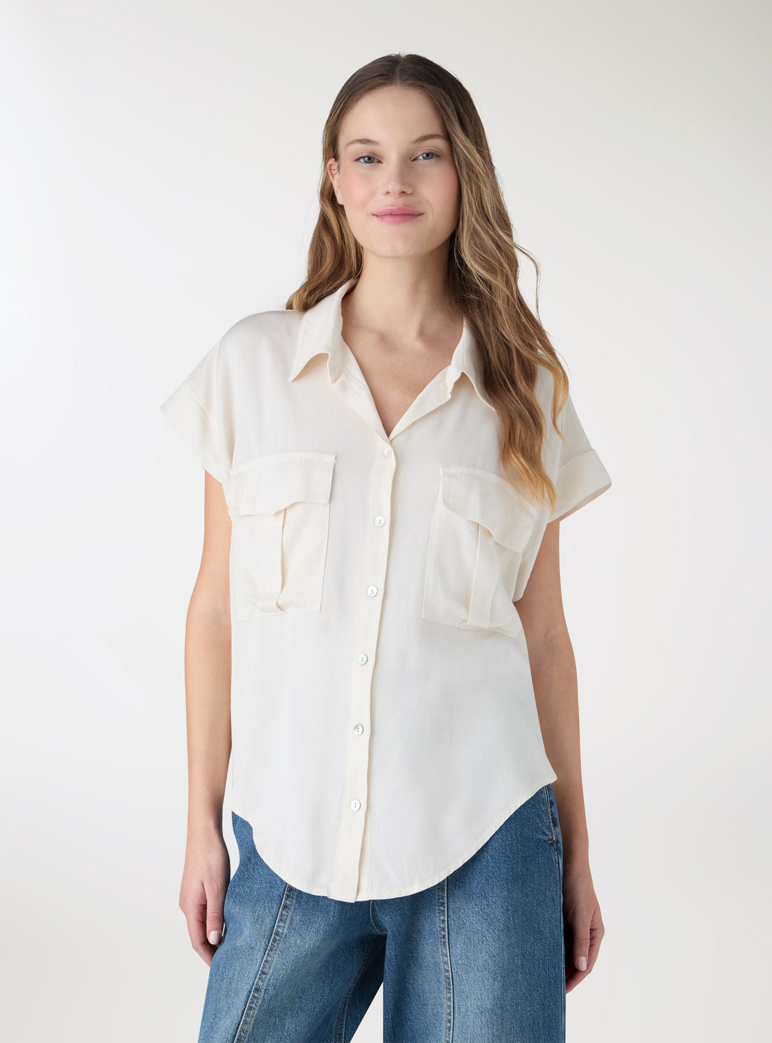 Camicia a maniche corte con tasche